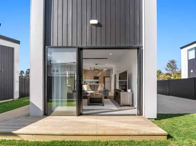 2/141 Waikato Street, Taupo