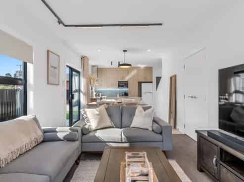 2/141 Waikato Street, Taupo