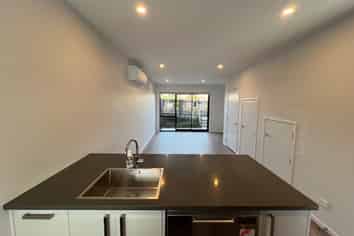 7 Whati Lane, Henderson