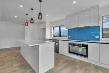 7/19 Milton Road, Orewa