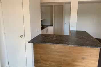 B/13 Lendenfeld Drive, Papatoetoe