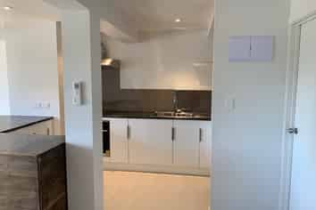 B/13 Lendenfeld Drive, Papatoetoe