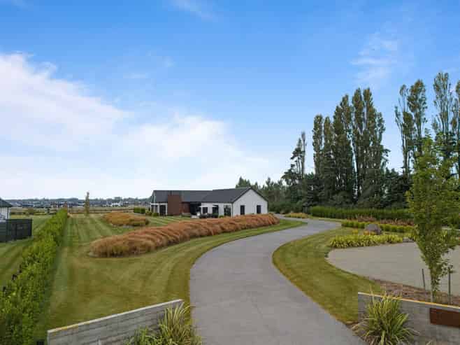 15 Lake View Terrace, Huntingdon