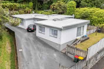 66A B and C Glenpark Avenue, Frankleigh Park