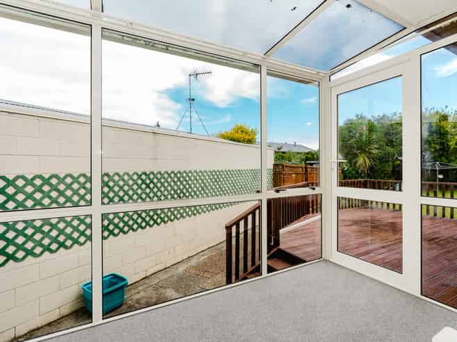 6 Gerrand Place, Chedworth