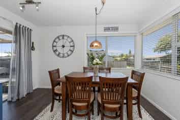 8 Cricket Place, Melville