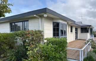 15 Lark Street, Oamaru