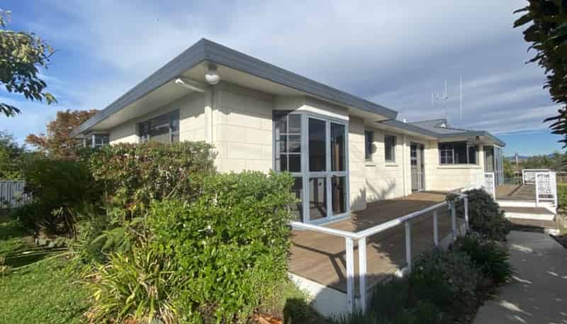 15 Lark Street, Oamaru