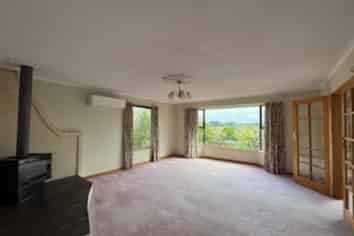 15 Lark Street, Oamaru