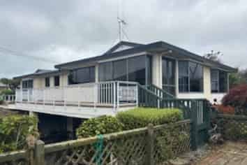 15 Lark Street, Oamaru