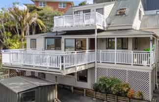 2A Tynor Place, Hillsborough