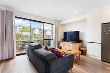 18 Waterlily Street, Hobsonville