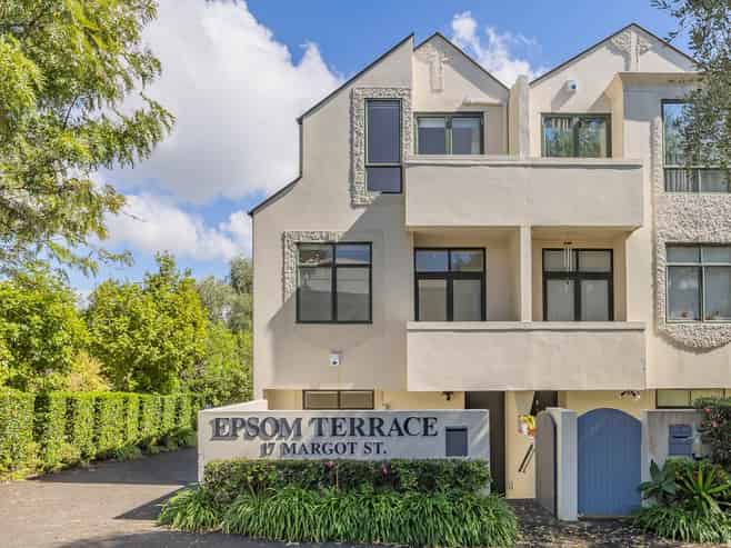 1/17 Margot Street, Epsom