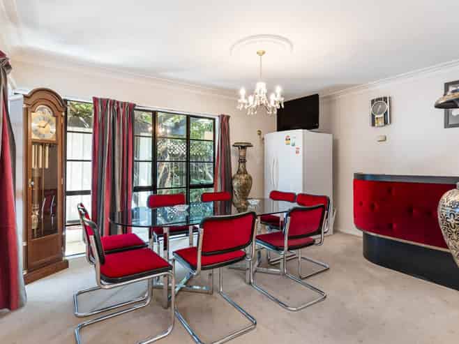 19 Elizabethan Gardens, Saint Heliers