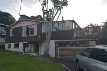 24 Woodside Avenue, Northcote