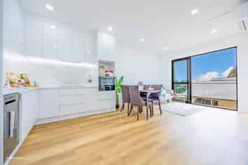 1b Edwards Avenue, Henderson