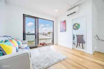 1b Edwards Avenue, Henderson