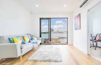 1b Edwards Avenue, Henderson