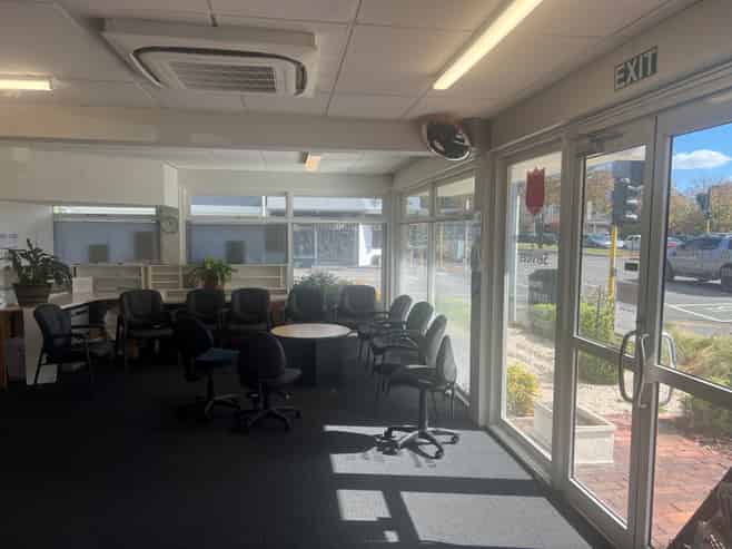 CBD Fringe Office - Premium Profile