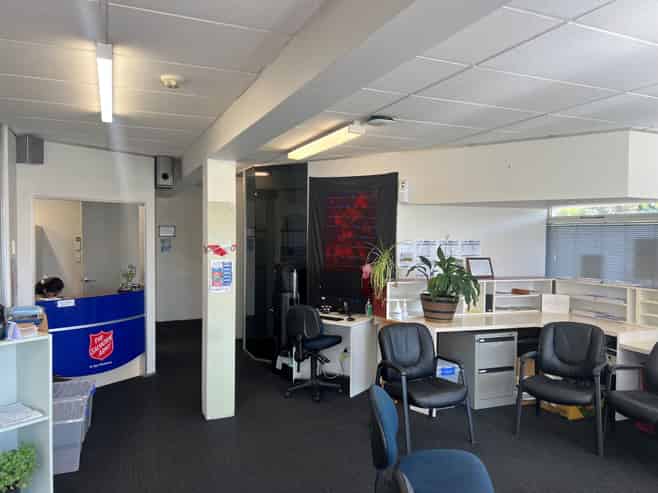 CBD Fringe Office - Premium Profile