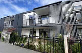 105/142 Leinster Road, Merivale