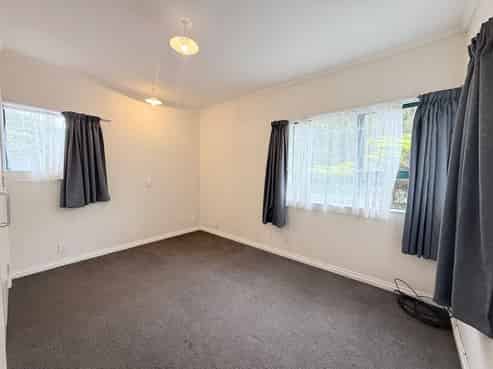 301/a Happy Valley Road, Owhiro Bay