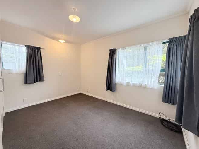 301/a Happy Valley Road, Owhiro Bay