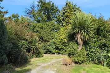 16 Moore Street, Milton