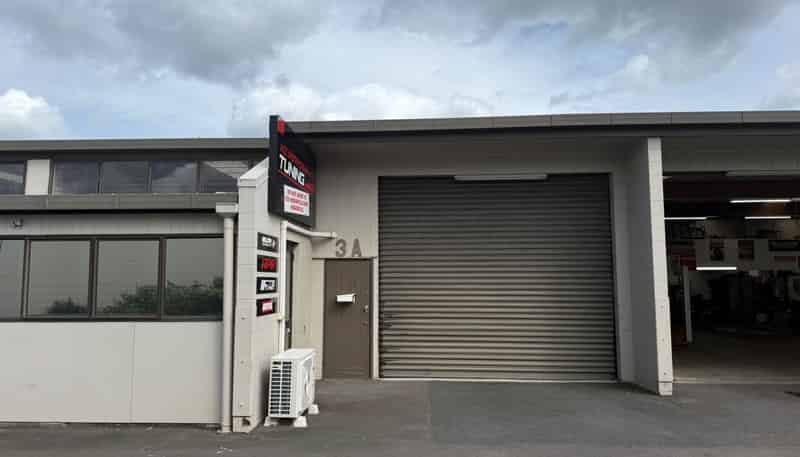 Unit 3A/64 Henderson Valley Road, Henderson