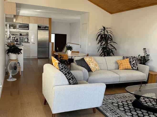 2/64 Maskell Street, St Heliers