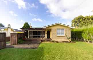 112 Masters Avenue, Hillcrest