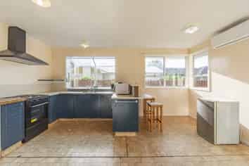 112 Masters Avenue, Hillcrest