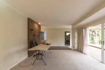 112 Masters Avenue, Hillcrest