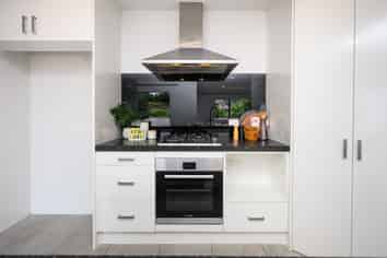 12 Dundas Road, Riverside