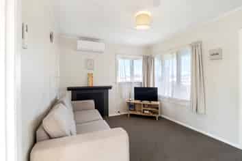 10 Cornfoot Street, Castlecliff