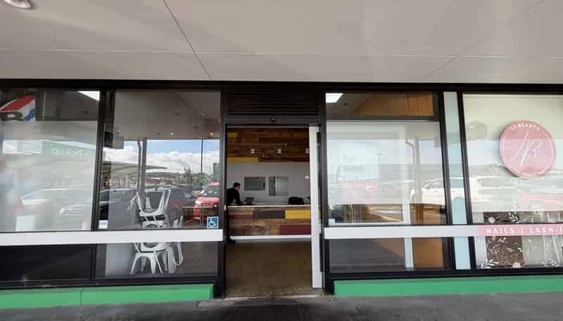 Tenancy 4/2 Periko Way, Takanini