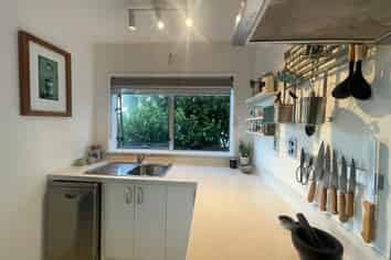 6/66 Victoria Road, Devonport