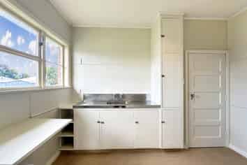 2 White Street, Whanganui East