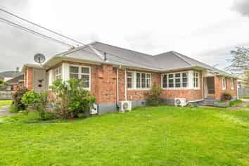 2 White Street, Whanganui East