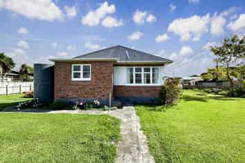 2 White Street, Whanganui East