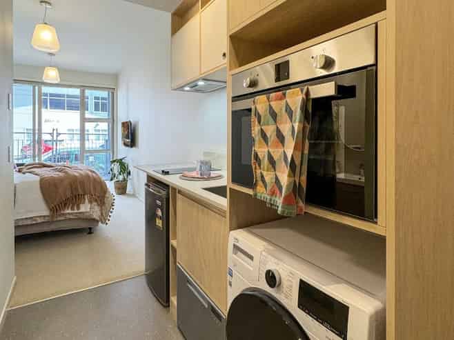 G03A/2 Campbell Terrace, Petone