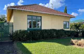 7 Riro Street, Point Chevalier