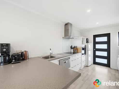 2/176 Geraldine Street, Edgeware