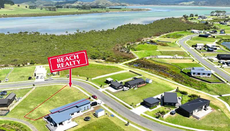  172 Kopani Road, Matarangi