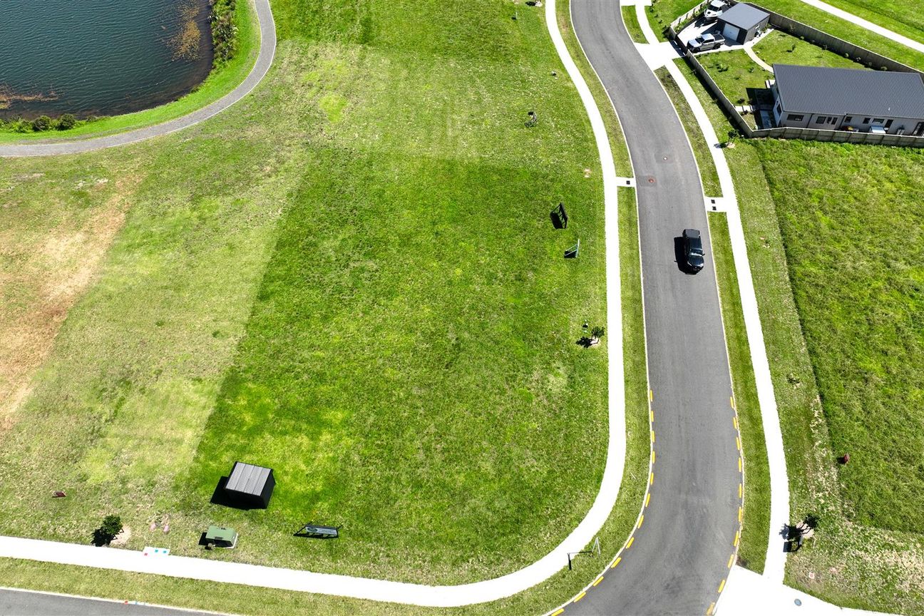 Final 15 Sites Starting from $335,000 - Vista 4