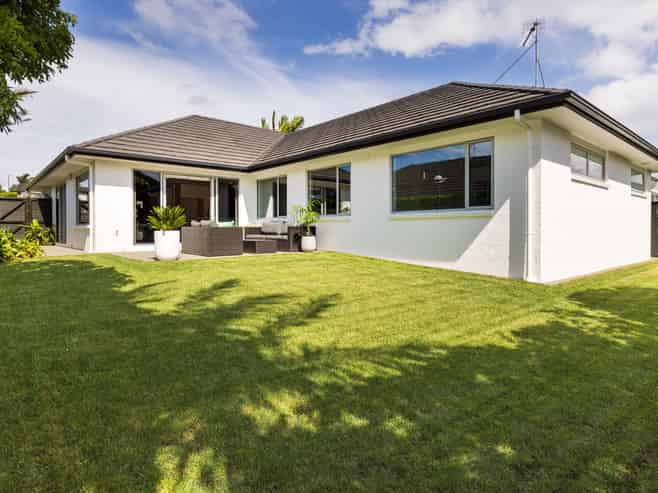 94 Ridgedale Road, Millwater