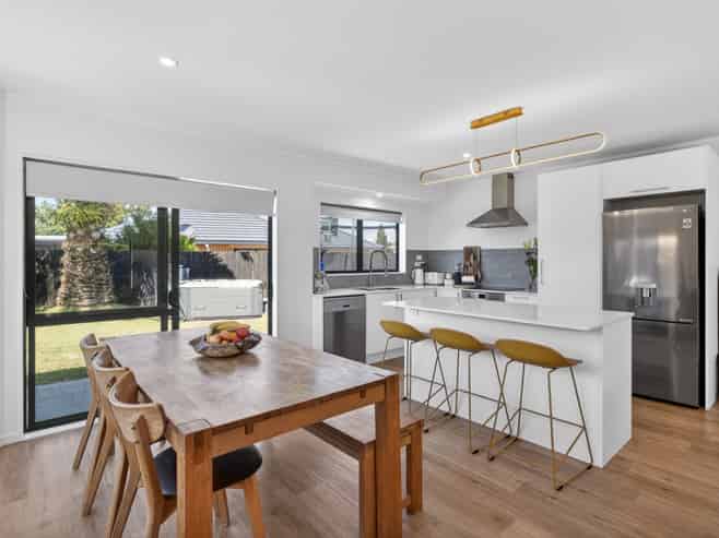 15 Romana Crescent, Papamoa