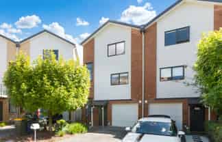 230/172 McLeod Road, Te Atatu South