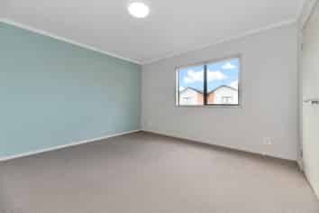 230/172 McLeod Road, Te Atatu South