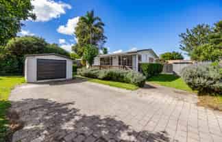 2/8 Alpha street, Papakura